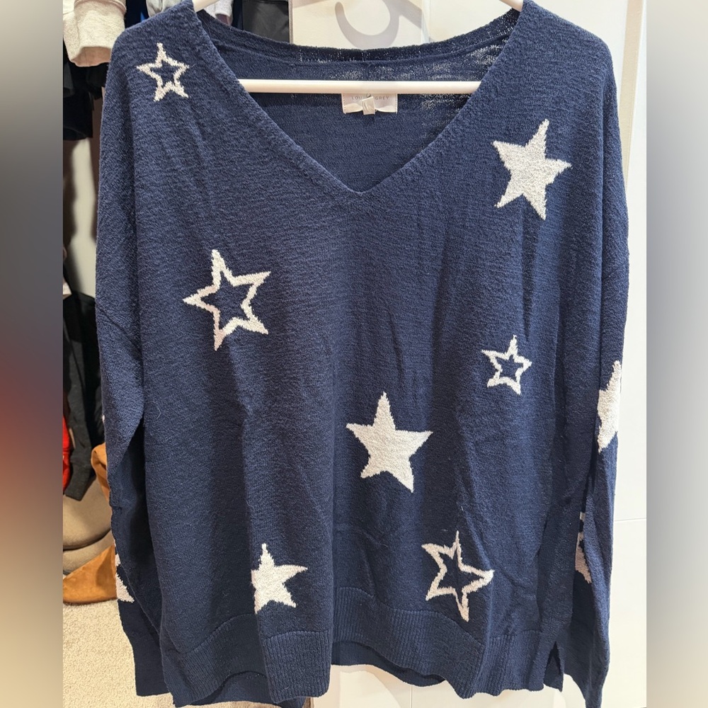 NWOT! Lou & Grey Navy Textured Knit Top with Star pattern
